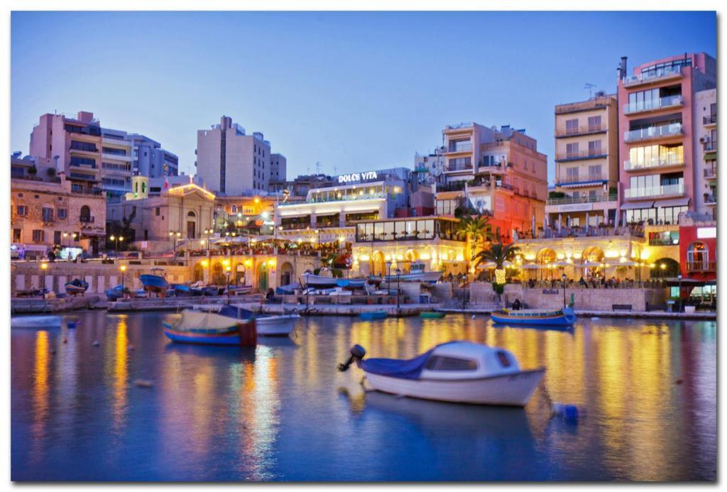Modern 2Br Apartment In Central St Julian'S Saint Julian's Εξωτερικό φωτογραφία