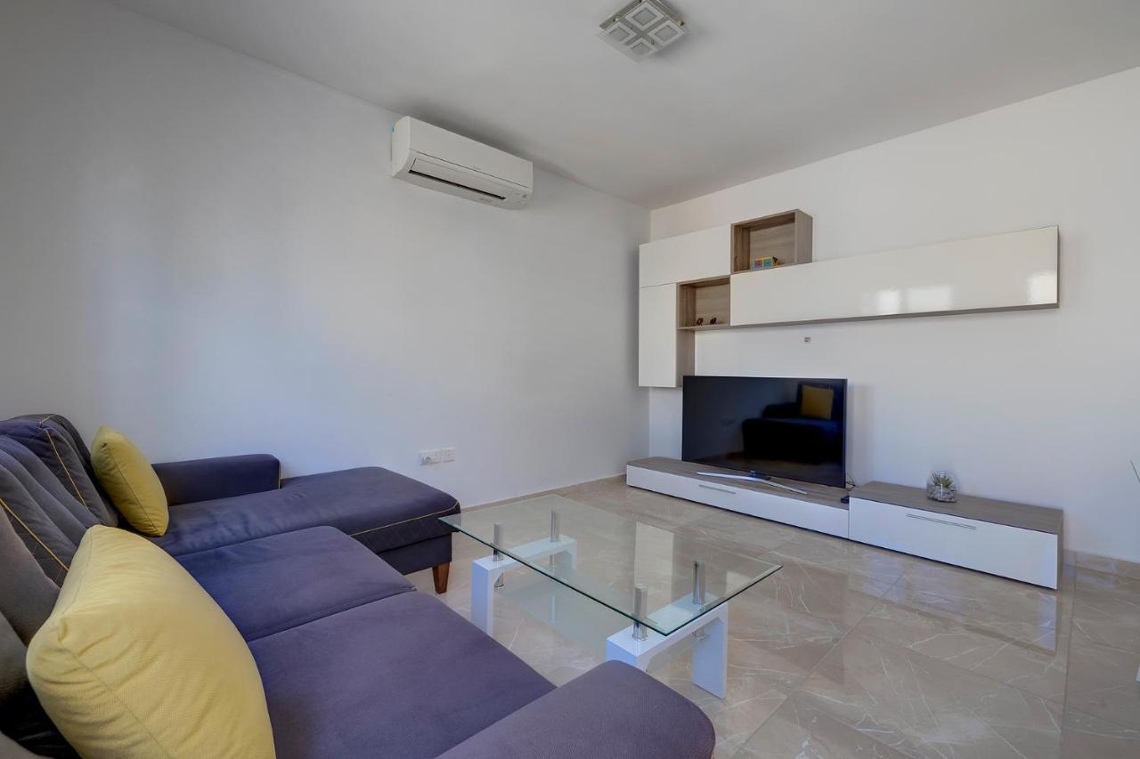 Modern 2Br Apartment In Central St Julian'S Saint Julian's Εξωτερικό φωτογραφία