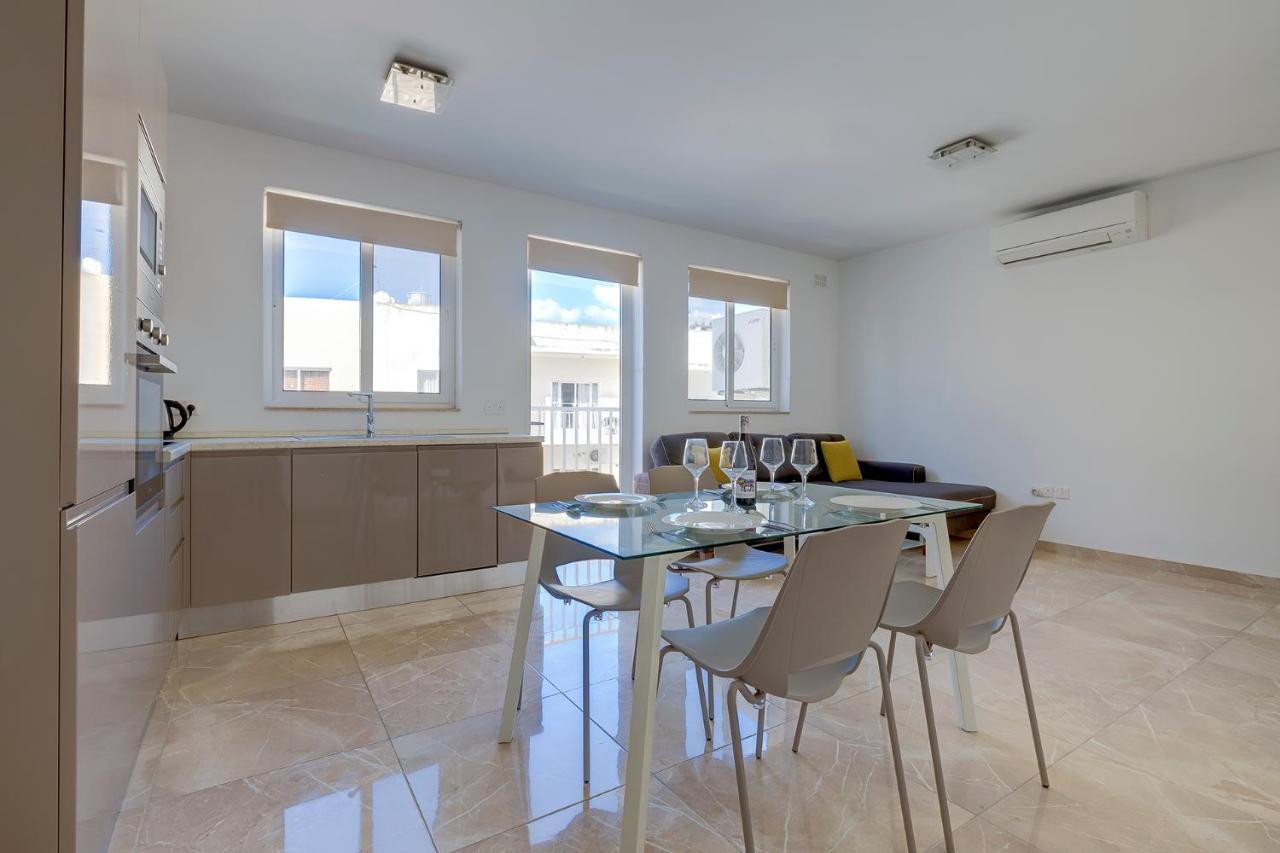 Modern 2Br Apartment In Central St Julian'S Saint Julian's Εξωτερικό φωτογραφία