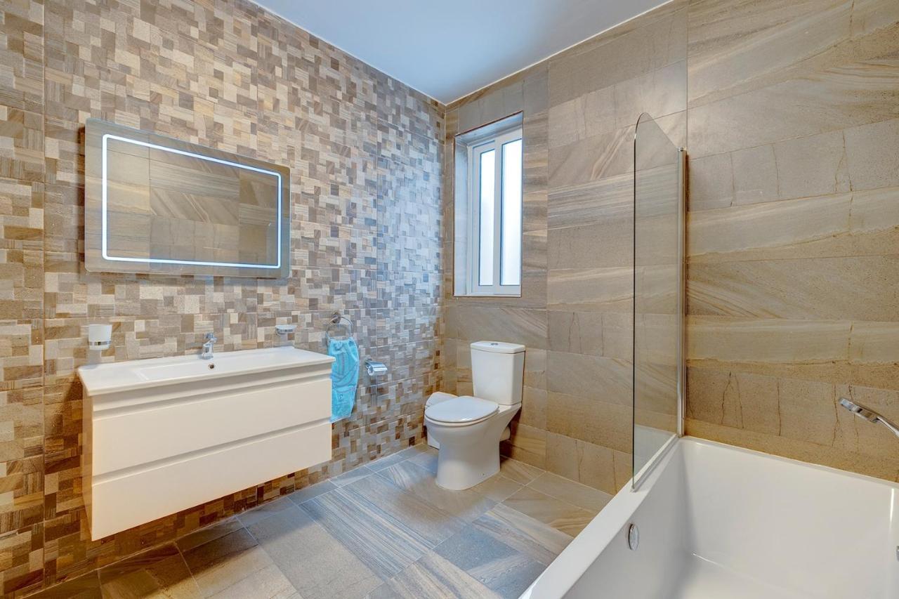 Modern 2Br Apartment In Central St Julian'S Saint Julian's Εξωτερικό φωτογραφία